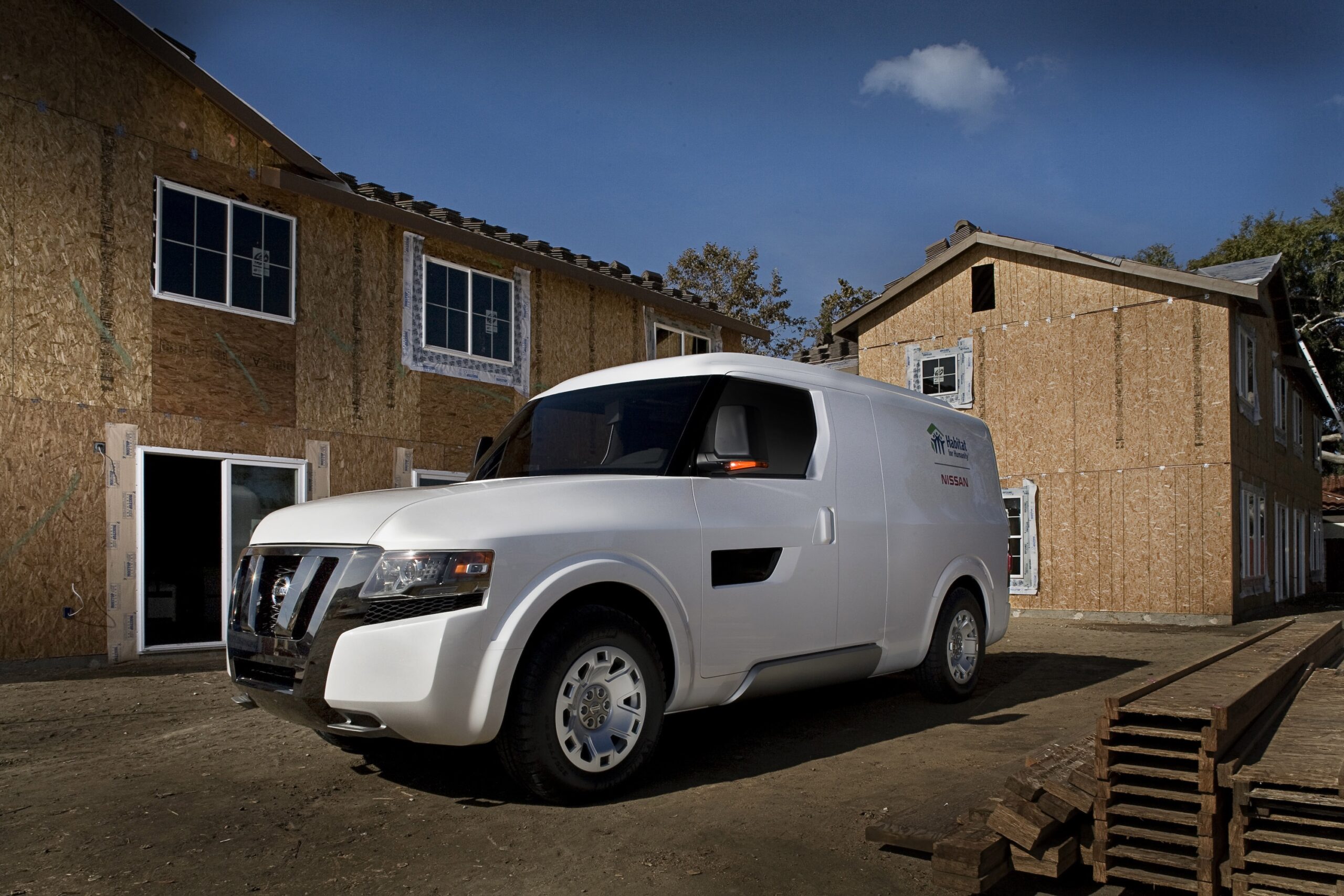 Nissan NV2500 Concept Makes World Debut Previews Nissan s Entry Into 