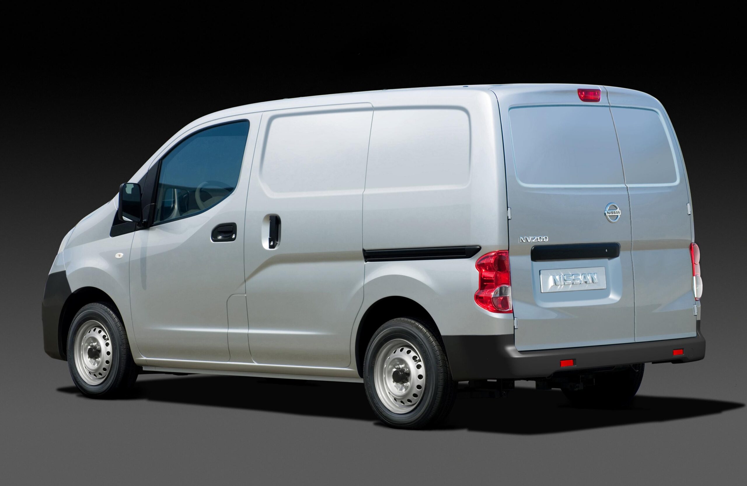 NV200 Nissan s New Global Van Makes European Debut At Barcelona Motor Show